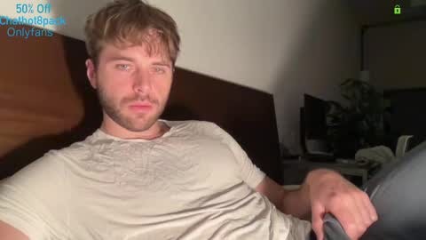 Edward aka Wolf online show from November 23, 1:25 am