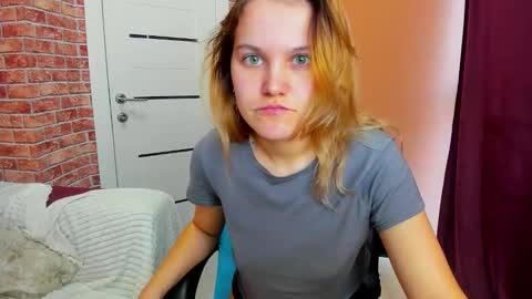 Jessica  online show from November 1, 3:39 am