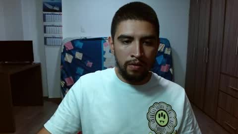 hot__husbands online show from May 15, 3:59 am
