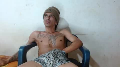 Private open online show from May 5, 4:02 pm