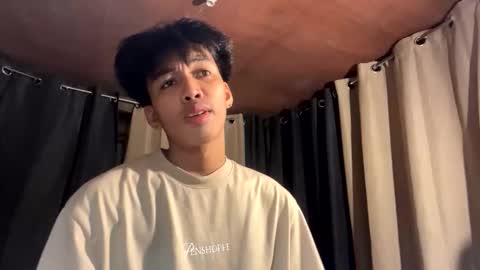 Snapshot of hot_kianxx chatting on October 1, 2:05 pm hot_kianxx online show from October 1, 2:05 pm