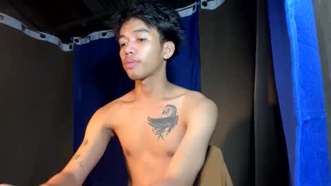 Snapshot of hot_kianxx chatting on October 9, 2:33 pm hot_kianxx online show from October 9, 2:33 pm