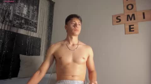 Nick online show from October 7, 8:38 pm