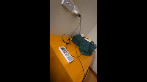 hotaus90 online show from December 2, 2:32 am