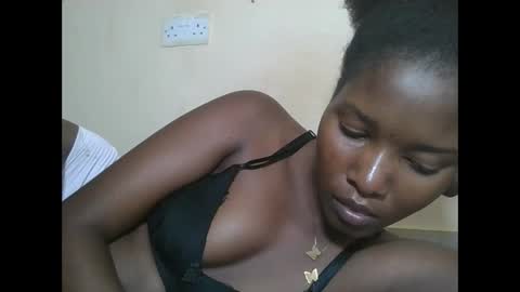 love online show from November 13, 9:06 pm