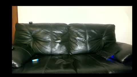 hotboy32891282 online show from April 11, 2:16 am