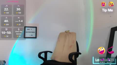 Snapshot of hotboyneon490 chatting on October 20, 2:11 pm Alex Neon online show from October 20, 2:11 pm