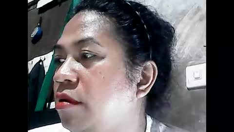 Snapshot of hothadjiee chatting on October 13, 9:44 am hardfuckerxxxxx online show from October 13, 9:44 am