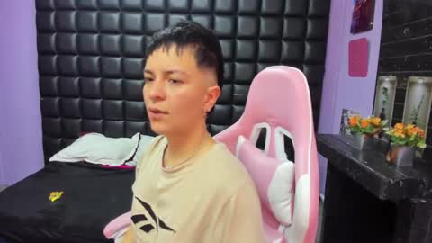 hannah online show from November 20, 4:48 pm