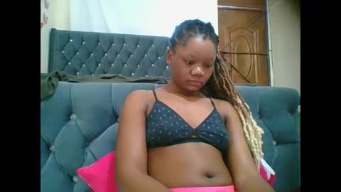 LOYCE online show from November 15, 8:27 am