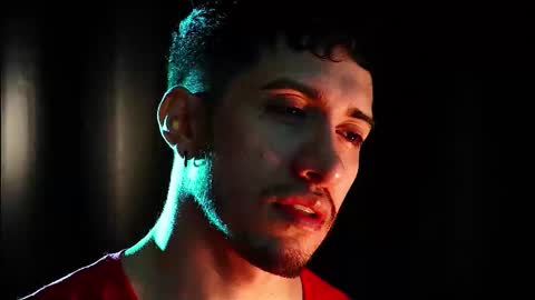 Hotlatinking online show from January 31, 9:45 pm