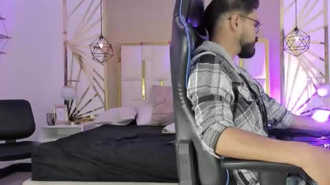 hotpulse vc online show from February 18, 12:38 pm