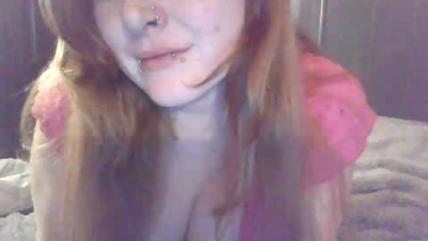 hotredhead666 online show from January 17, 6:34 am