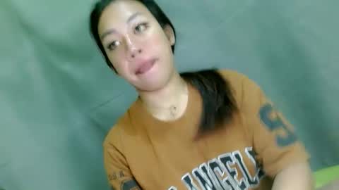 jelaigrande  online show from February 18, 1:49 am