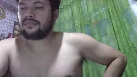 HottestPinoy32 online show from February 12, 2:43 pm