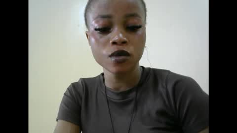 hottie baddie14 online show from December 17, 9:38 am