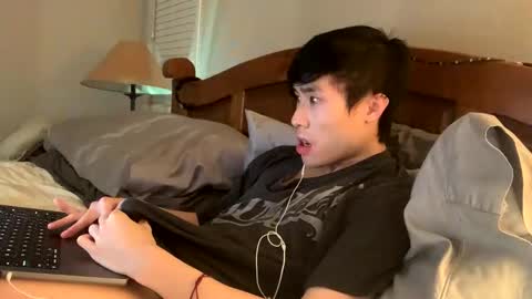 hottiewithabody101 online show from March 7, 9:48 pm