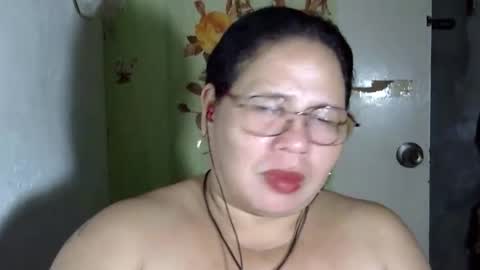 hottycrissy4u online show from May 20, 4:57 pm