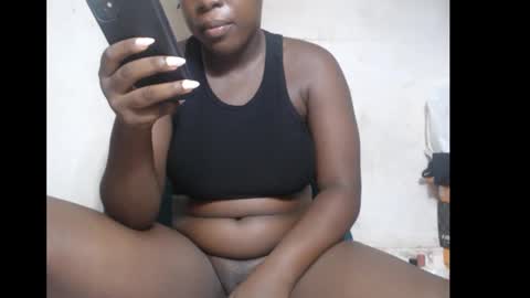 hottylissa1 online show from November 22, 1:48 am