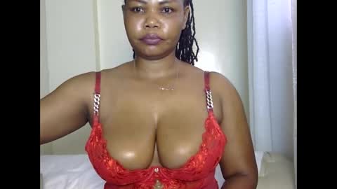 hotysquiter433224 online show from December 17, 6:53 am