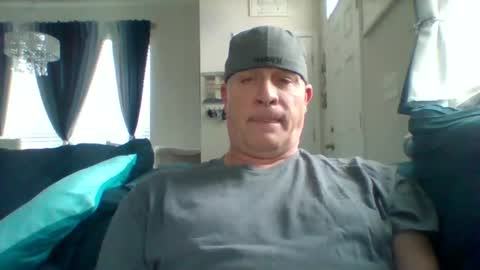 Snapshot of hotyummycock69 chatting on September 28, 8:18 pm hotyummycock69 online show from September 28, 8:18 pm