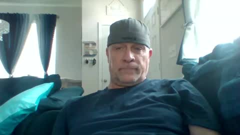 Snapshot of hotyummycock69 chatting on September 27, 2:37 pm hotyummycock69 online show from September 27, 2:37 pm