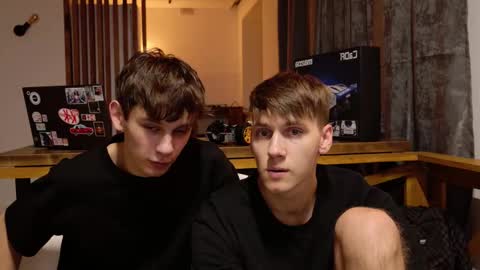 howardkottam online show from January 11, 3:51 pm