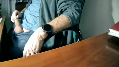 Peter online show from February 25, 8:53 pm