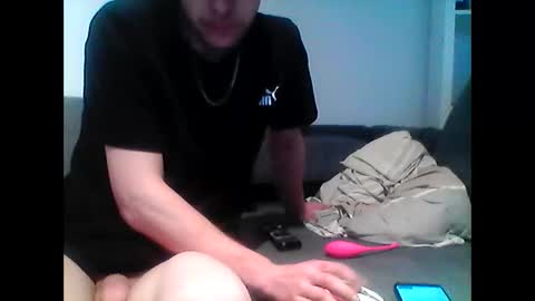 hubikush22 online show from February 28, 6:31 pm