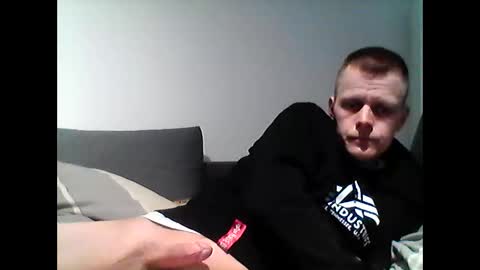 hubikush22 online show from December 26, 4:25 pm