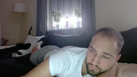 huerfano04 online show from November 17, 11:13 am