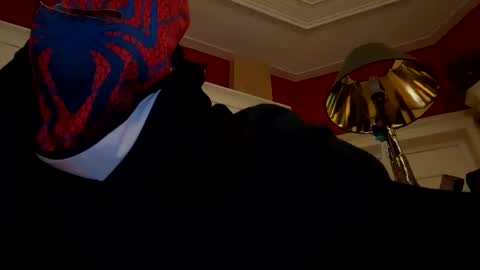 hugewhitecockboy online show from January 1, 10:56 pm