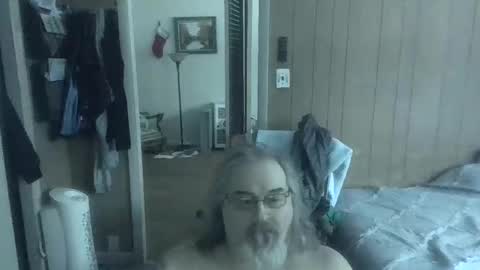 lonely huggy bear online show from March 19, 2:11 pm