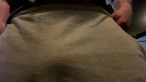 Snapshot of hughfat chatting on February 16, 2:00 pm hughfat online show from February 16, 2:00 pm