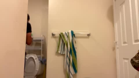 hungbwc99999 online show from November 2, 2:33 am