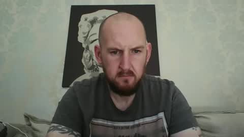 Hunghorny2630 online show from September 30, 9:42 am