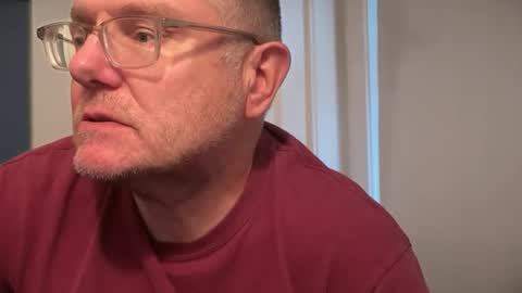 AARON online show from May 31, 1:43 pm