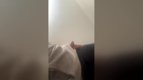 hungry_for_you_74 online show from May 19, 6:42 am