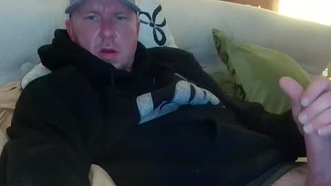 HuingsingleDad79 online show from March 5, 7:12 pm