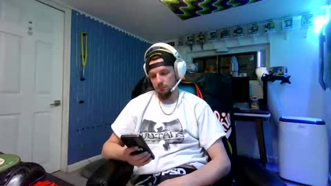 hungtxcock92 online show from March 14, 4:11 pm