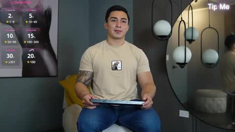hunk_ryan online show from March 2, 6:51 pm