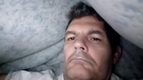 hunkmasclefad458 online show from January 1, 3:03 pm