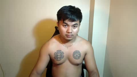 hunkyzeus online show from July 31, 4:30 pm