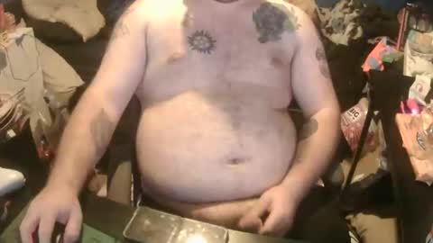 hunter_lust97 online show from June 7, 11:21 pm