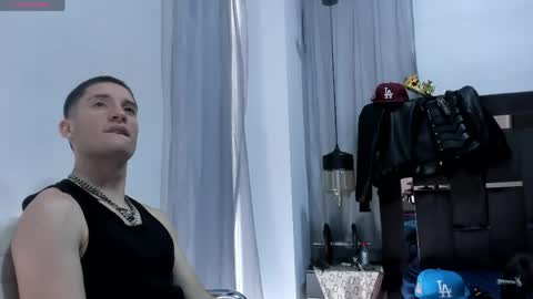 hunterheat_ online show from April 29, 5:30 pm