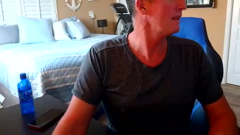 hvacstud4 online show from February 15, 6:06 pm