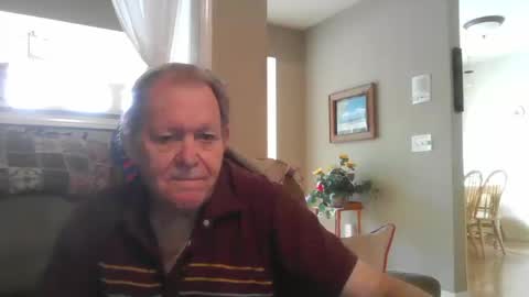 Snapshot of hvl13 chatting on October 15, 5:36 pm hvl13 online show from October 15, 5:36 pm