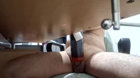 WatchMeCum online show from April 1, 7:00 pm