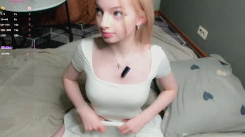Kate online show from May 22, 4:36 pm