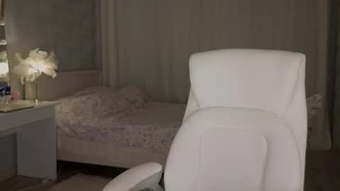 Joselle online show from March 14, 11:53 pm